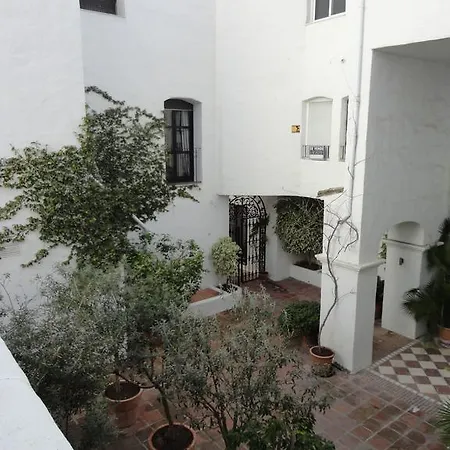 Apartman Banus Lovely *