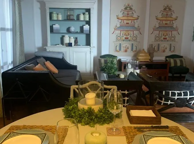 Banus Lovely アパート